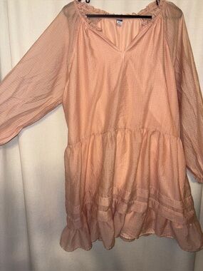 Old Navy Peachy/Nude Colored Women’s Dress